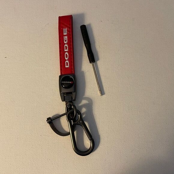 Dodge Logo Key Fob Keychain in Red Leather NWT - Picture 1 of 4